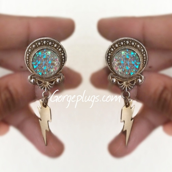 Gorge Plugs Jewelry - Dainty lightening Bolt Dangle Plugs (0g-1")
